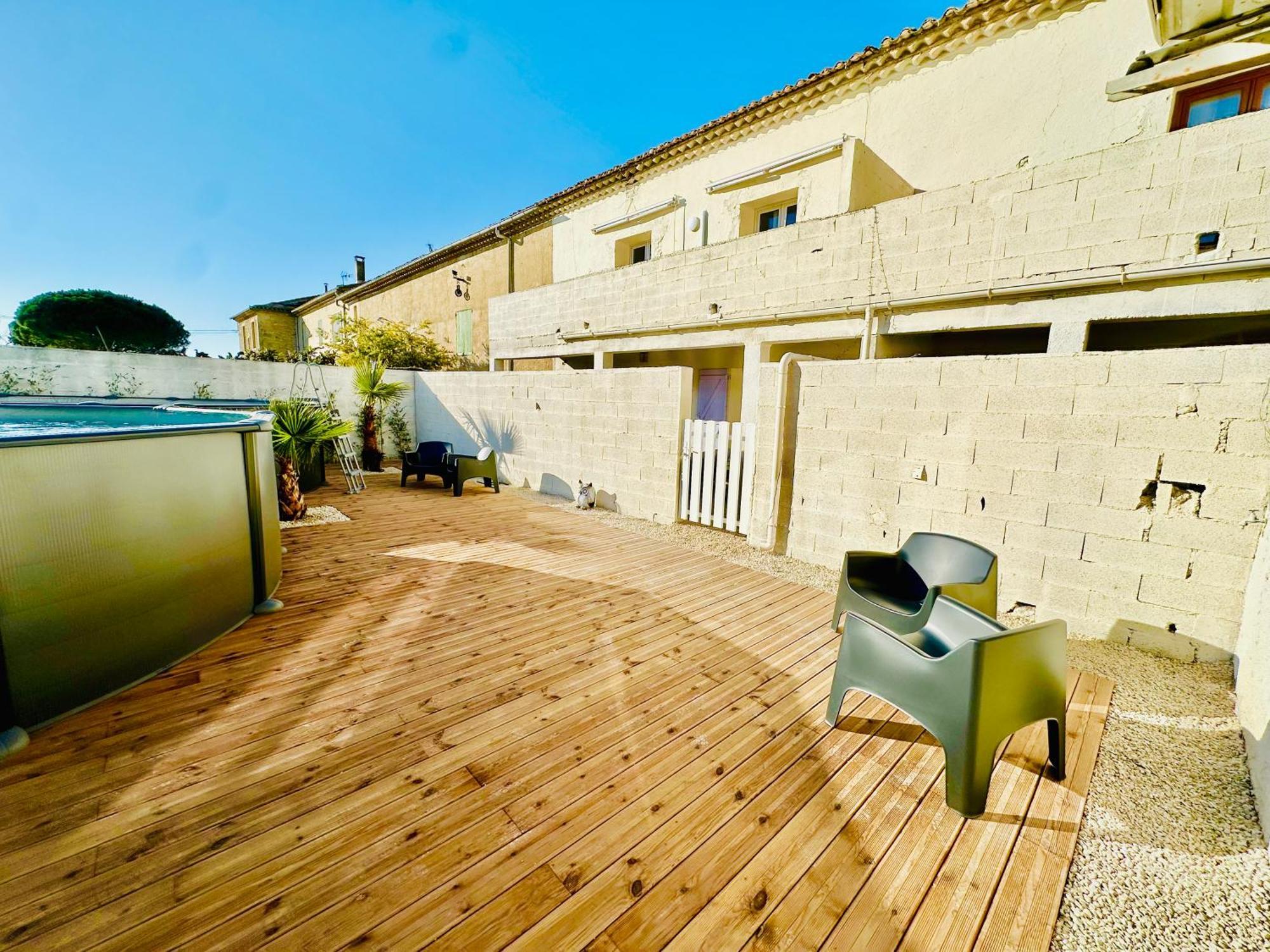 Les Appartements Du Mas - Emeraude Aigues-Mortes Exterior photo